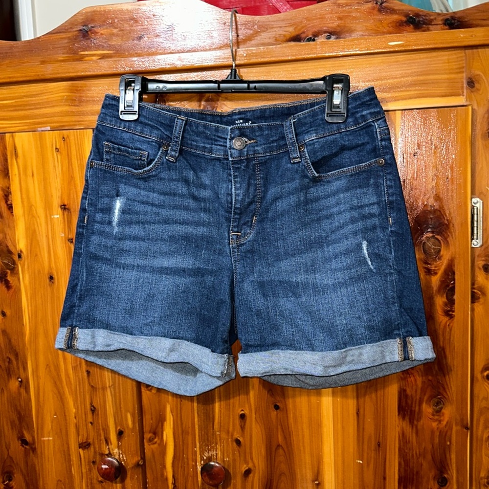 New Directions Blue Jean Shorts Size 10